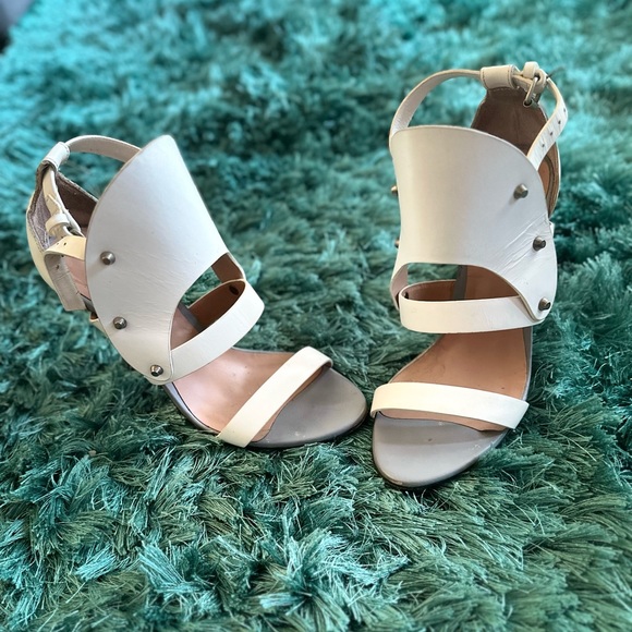 L.A.M.B. - Picture 4 of 4